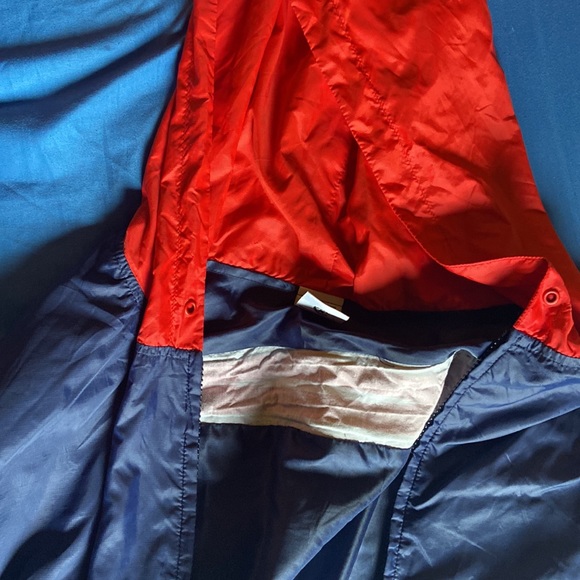 Light jacket with hood C&C - Picture 6 of 6